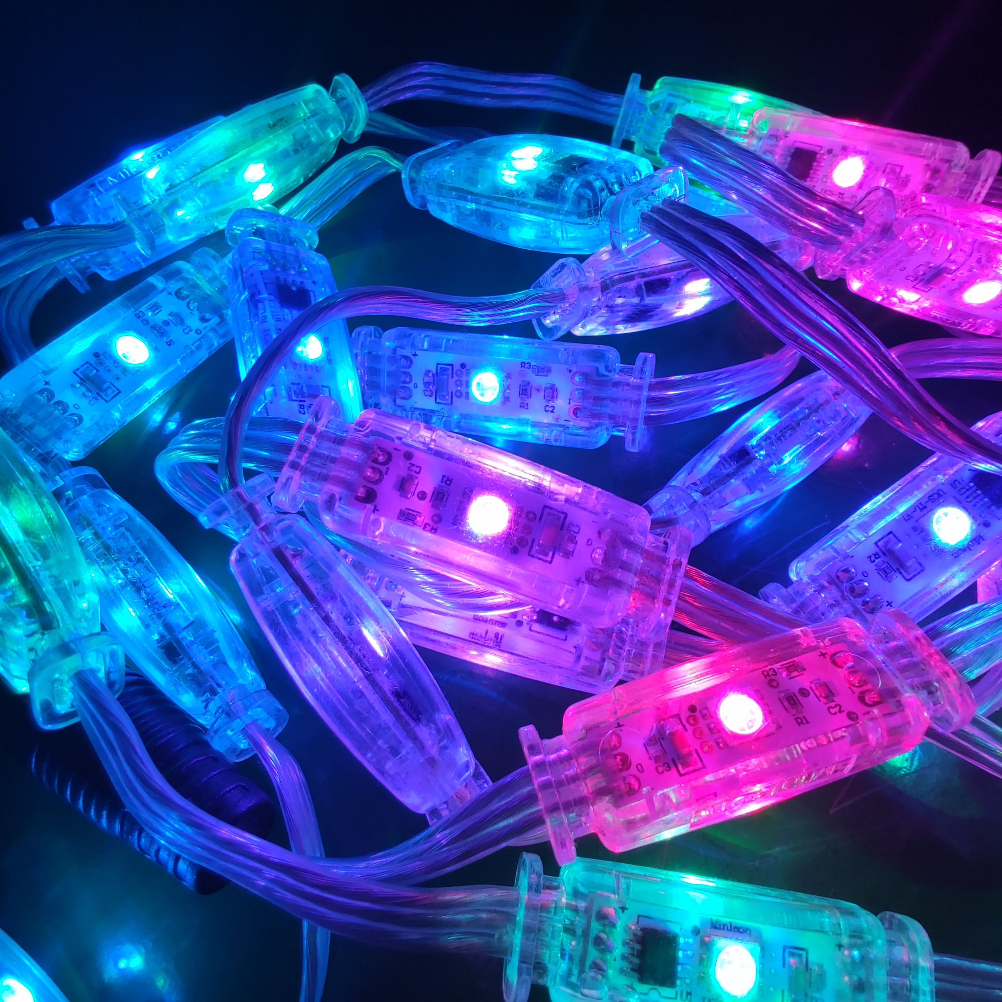 P40 Pebble Light Manufacturer Custom Wholesale China RGB RGBW Outdoor IP66