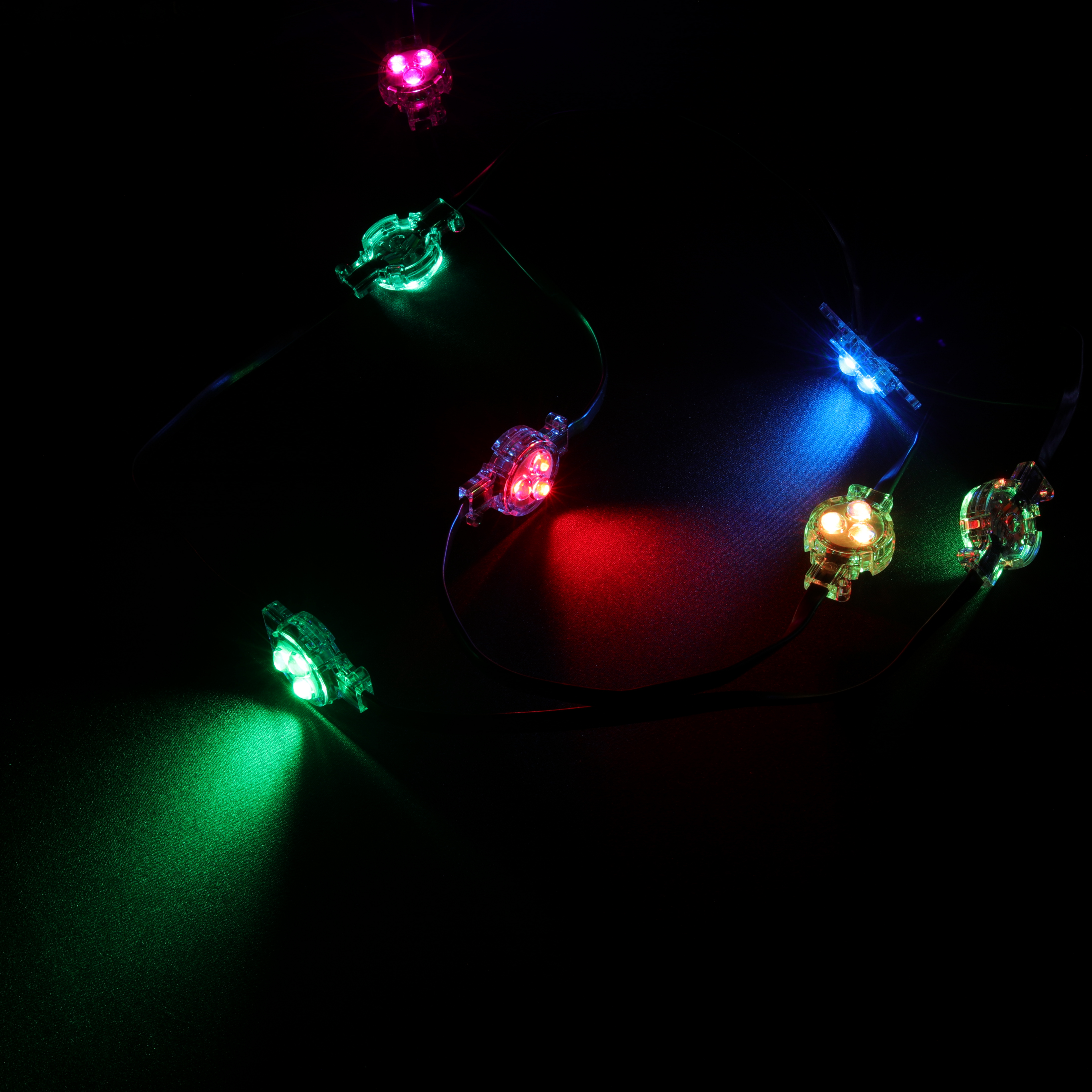 Programmable RGB Pixel Light with SPI/TTL Control